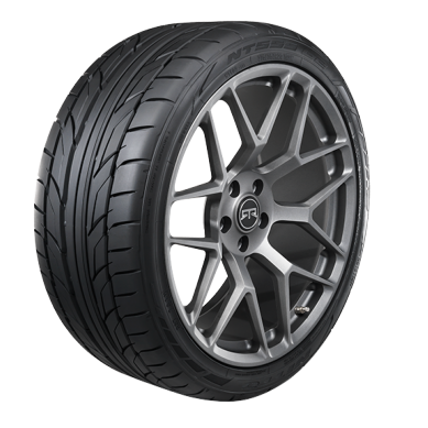 Nitto NT555 G2 – Ultra High Performance Summer Tire